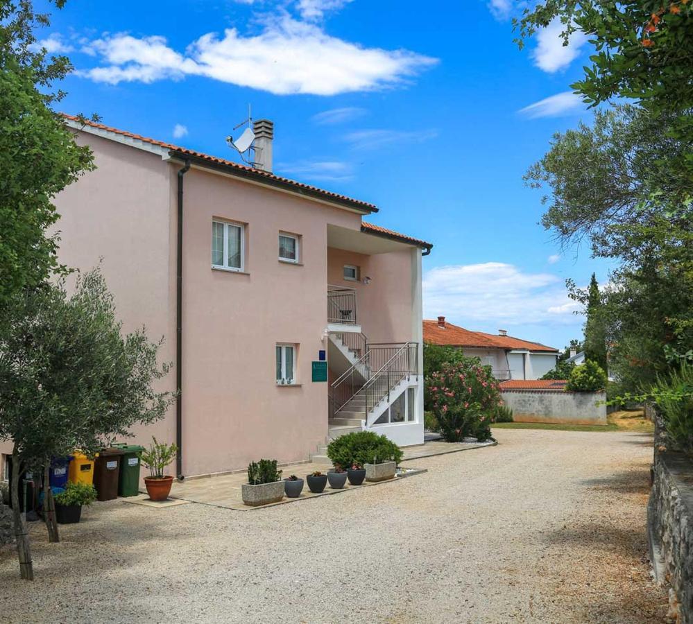 Adrian-Apartments-51511-Malinska-Otok-Krk Primorska 21 Exterior photo